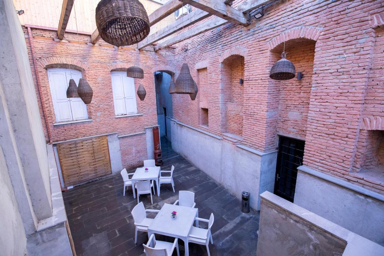 History Of Tbilisi Hotel Exterior foto